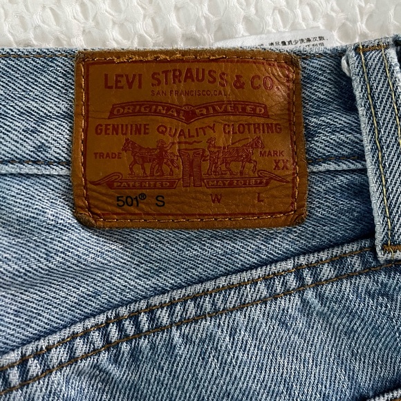 Levi’s 501 Jeans Size 24 - Picture 3 of 6